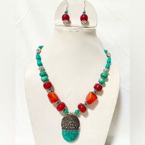 Himalayan jewelry necklace and Earring set
